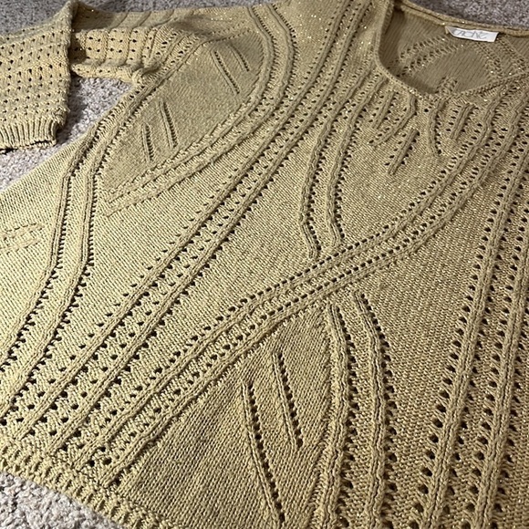 Vintage Cache Metallic Gold Knit V neck Loose Knit Slouchy Sweater - Picture 9 of 12
